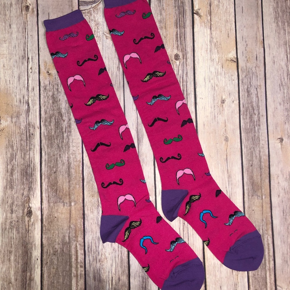 Mustache Knee High Socks - Picture 2 of 4